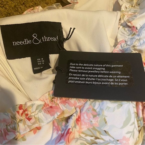 NWT~NEEDLE & THREAD Ruched Enchanted Garden Crepe Gown in Multi Floral Size 4 - Picture 10 of 14